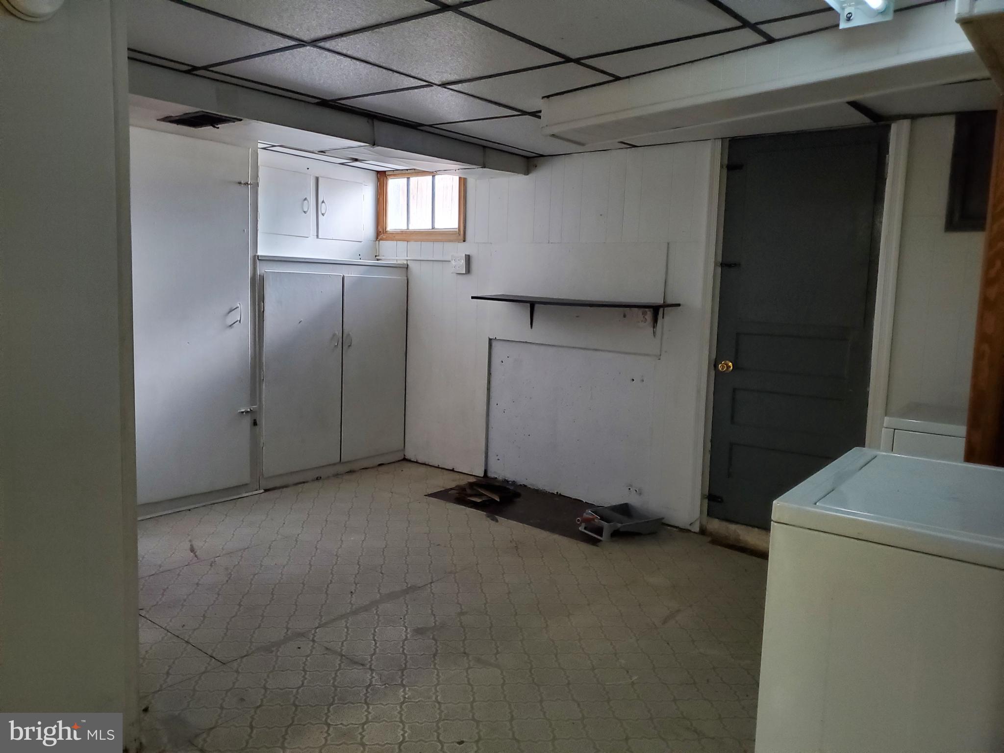 105 Kingston Road Baltimore, MD 21220 - Photo 32 of 37 Laundry View B