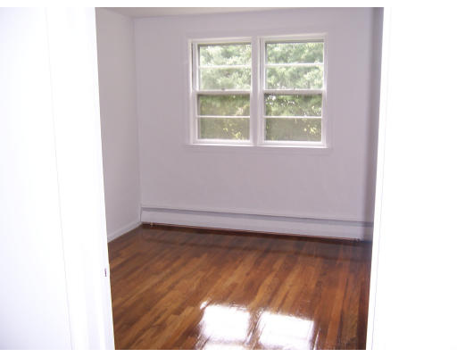 4 Samoset Road Woburn, MA 01801 - Photo 10 of 13