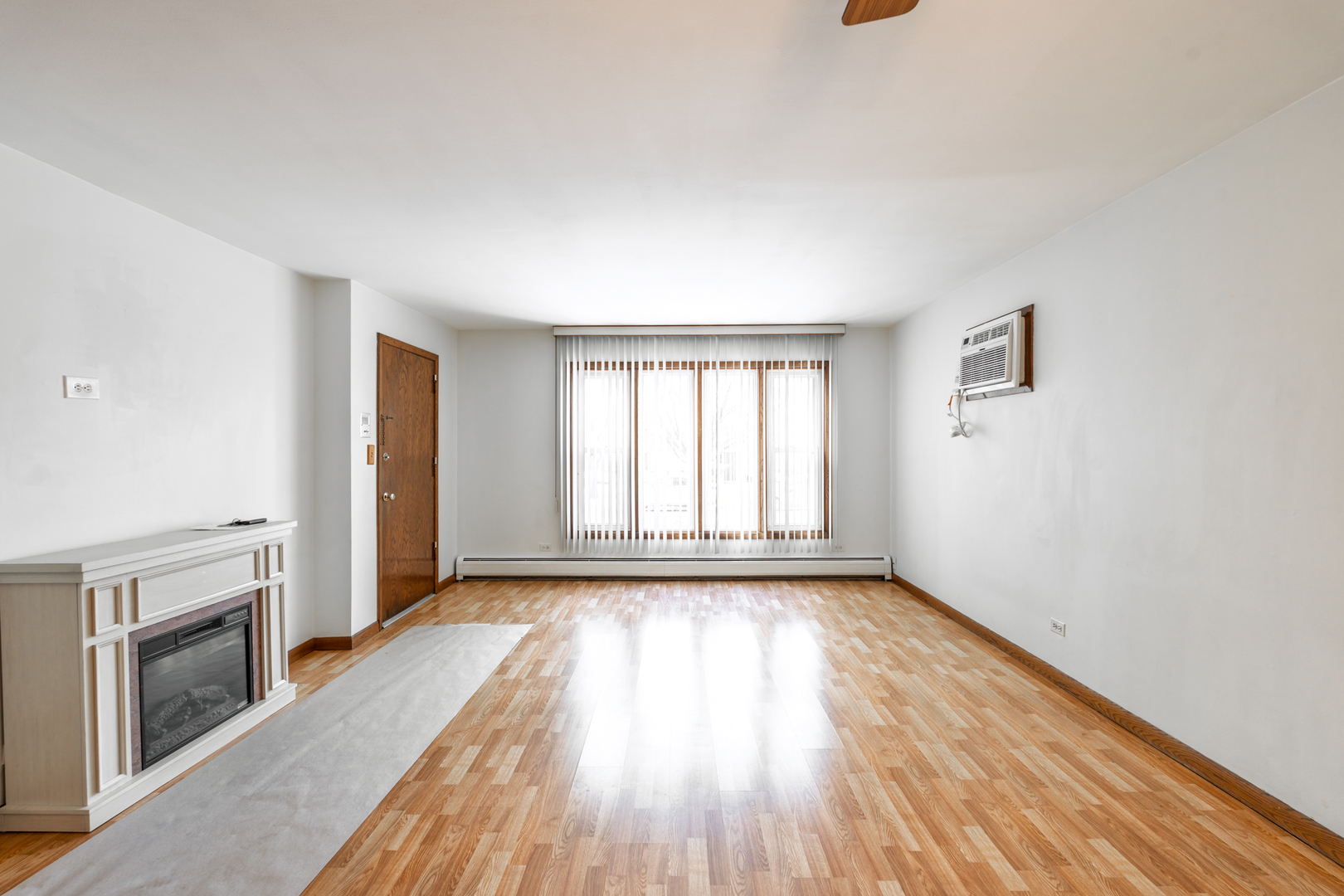 4617 Grove Avenue, Unit 1N Brookfield, IL 60513 - Photo 4 of 18