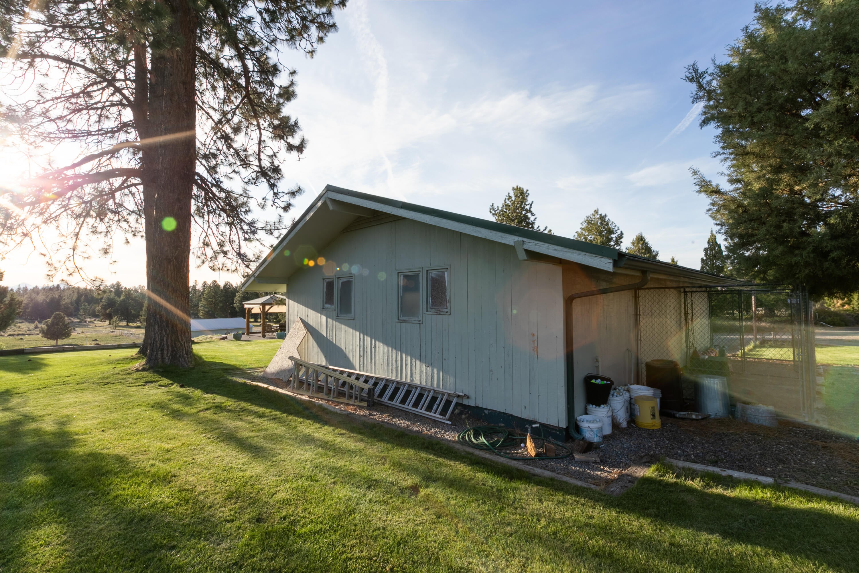 60260 Nighthawk Road Bend, OR 97702 - Photo 42 of 51 41BK4A6647-HDR