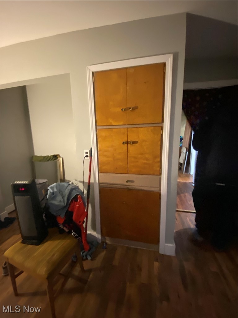 1380 Ansel Road Cleveland, OH 44106 - Photo 8 of 21 bedroom with hardwood floors