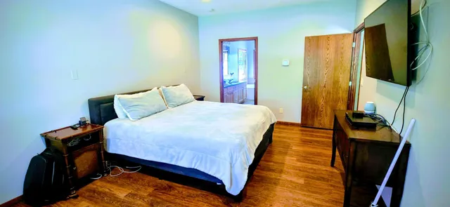 $698,800 | 200 Oak Road, Warroad, MN 56763