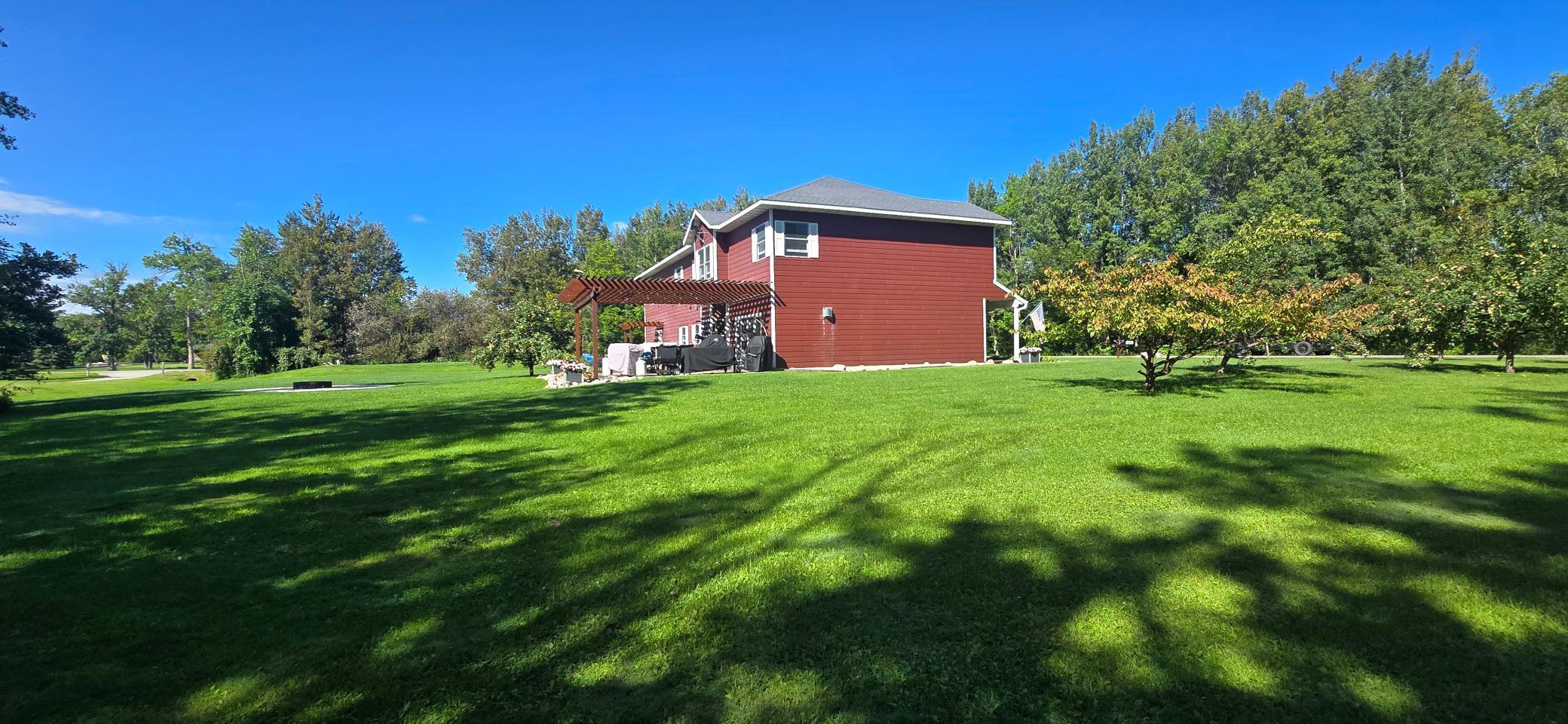 200 Oak Road Warroad, MN 56763 - Photo 5 of 30