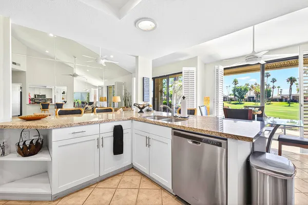 $2,950 | 55090 Shoal Creek, La Quinta, CA 92253