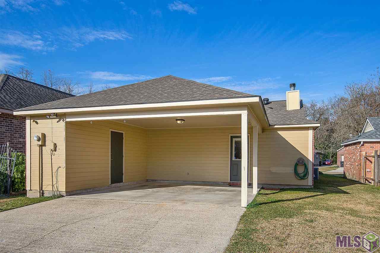 240 Meadow Bend Drive Baton Rouge, LA 70820 - Photo 2 of 12