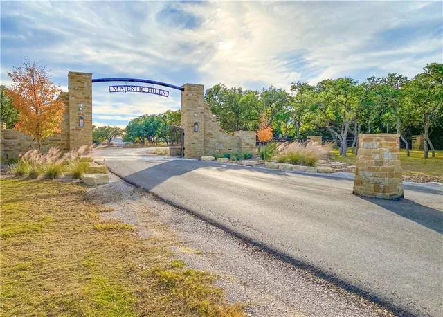 $485,000 | 1759 Majestic Hills Drive, Blanco, TX 78606