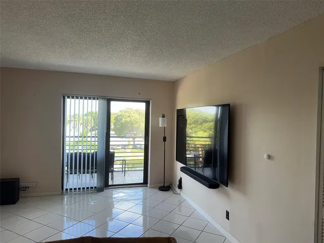$2,200 | Undisclosed Address, Sunrise, FL 33351