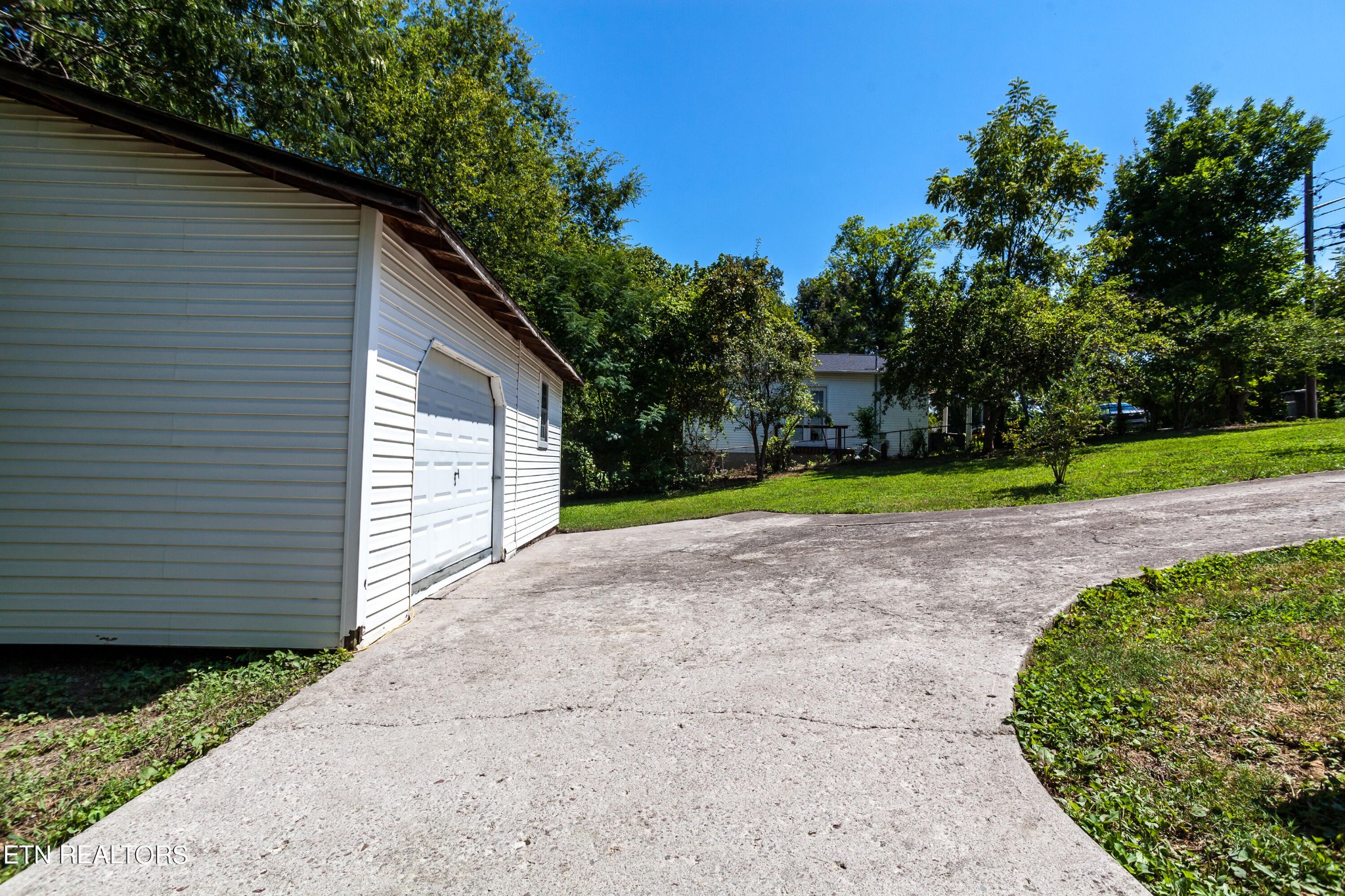 2115 Aster Road Knoxville, TN 37918 - Photo 38 of 39