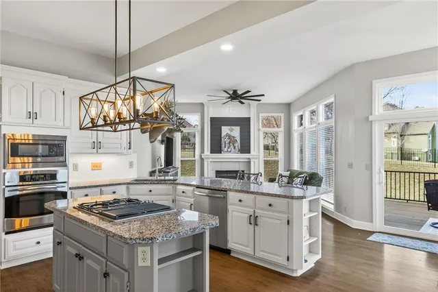 $539,000 | 7608 Northeast 87th Street, Kansas City, MO 64157