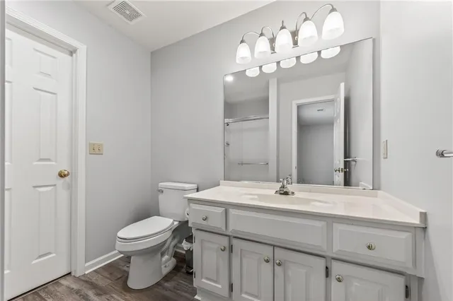 $539,000 | 7608 Northeast 87th Street, Kansas City, MO 64157