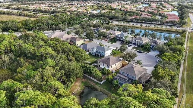 $579,000 | 3907 62nd Terrace East, Bradenton, FL 34203