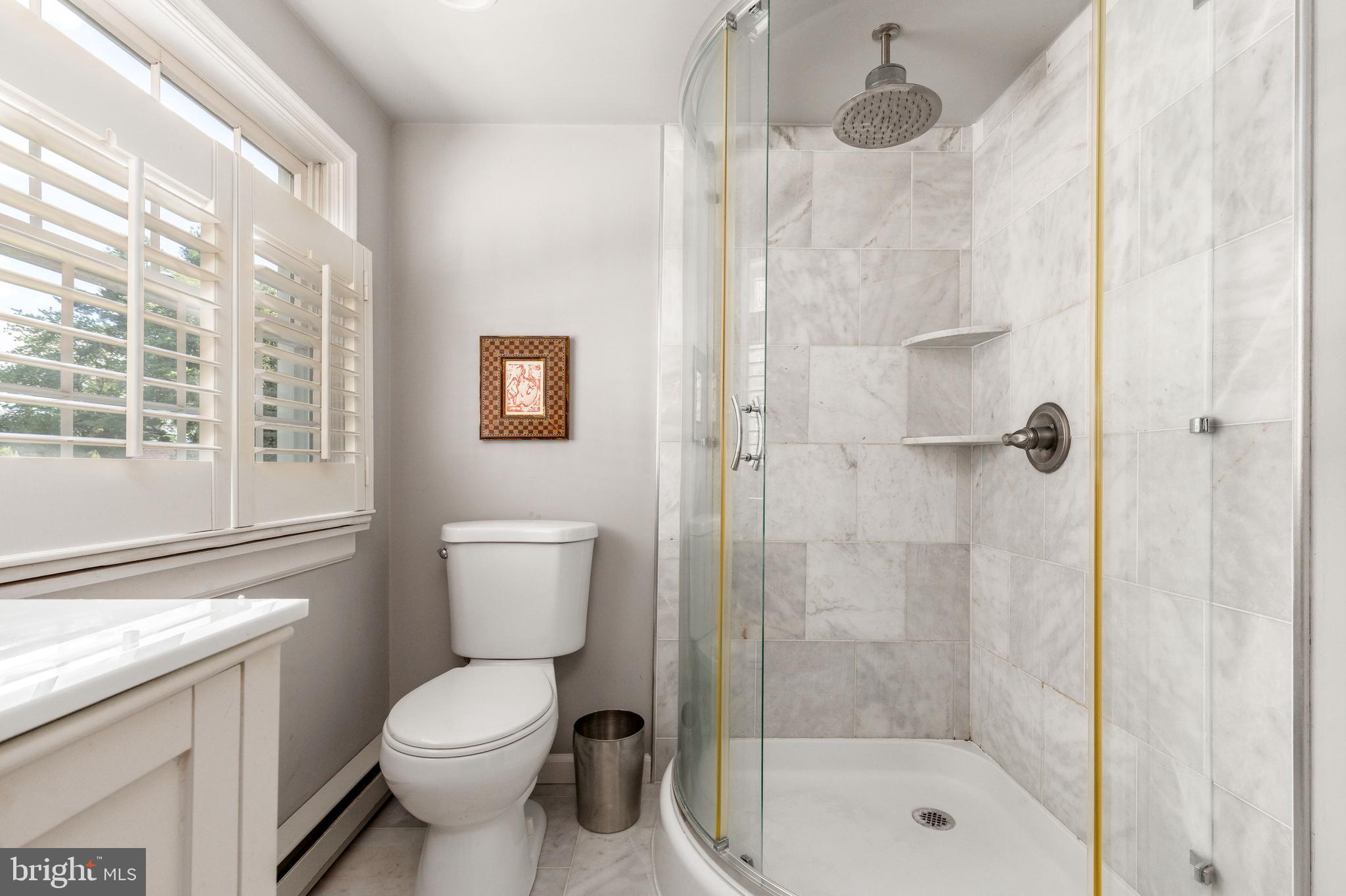 719 Cedar Hill Road Ambler, PA 19002 - Photo 26 of 48 En-Suite Bathroom