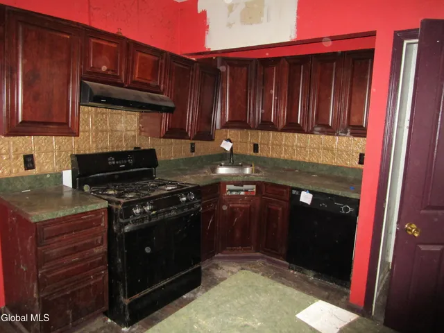 $75,000 | 40.5 Trinity Place, Albany, NY 12202