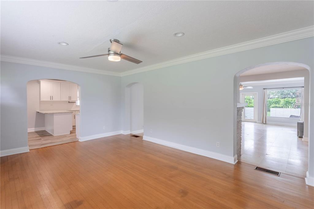 1200 Austin Road Orlando, FL 32806 - Photo 11 of 40 Gallery Image 11
