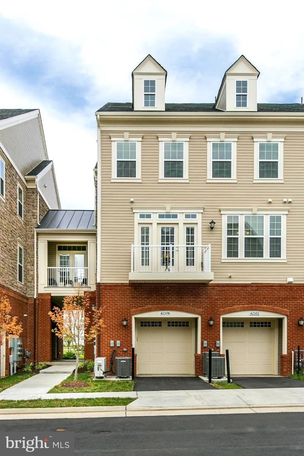 42594 Sunset Ridge Square, Unit 42594 Ashburn, VA 20148 - Photo 1 of 41 Welcome home to 42594 Sunset Ridge Square