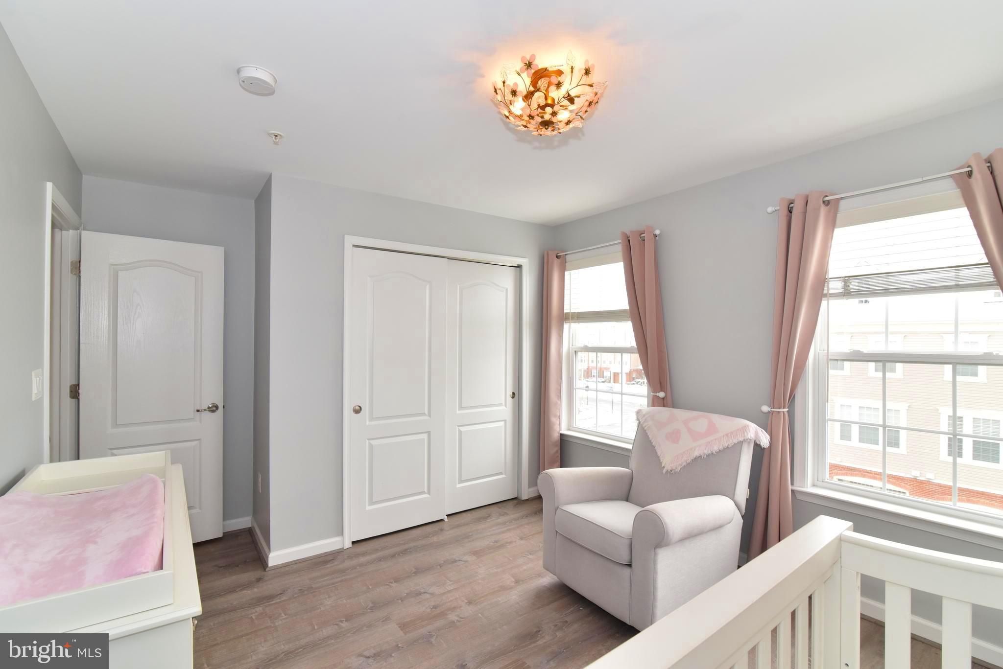 42594 Sunset Ridge Square, Unit 42594 Ashburn, VA 20148 - Photo 28 of 41 Wonderful ight in your secondary bedroom