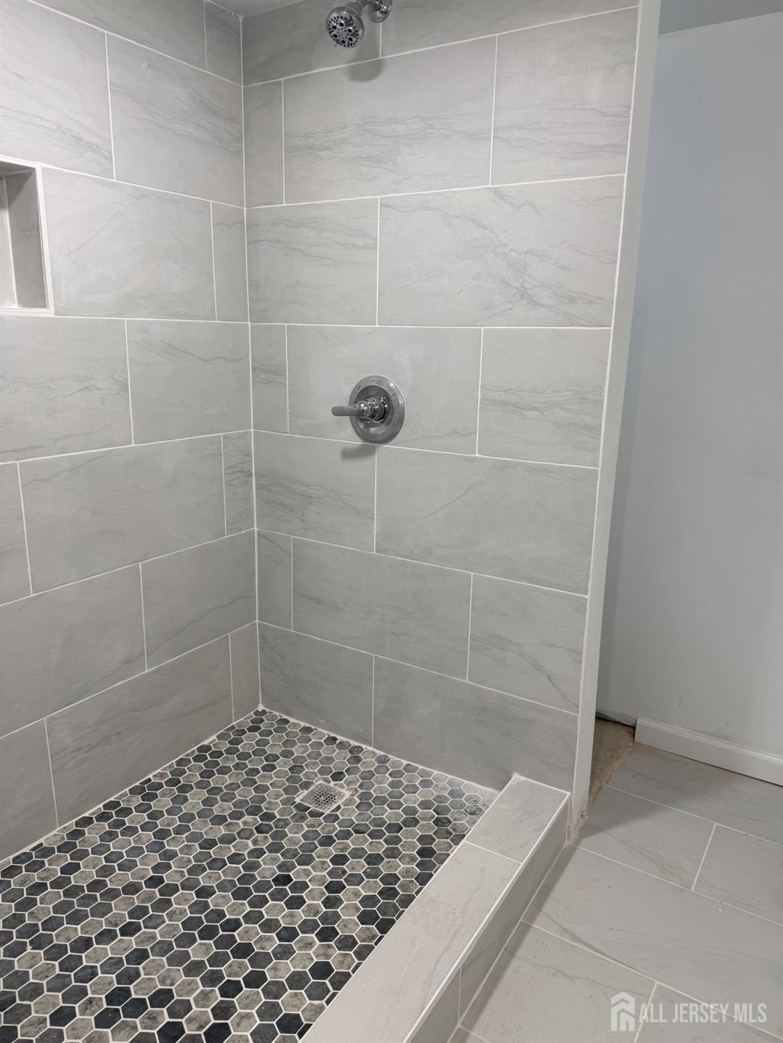 80 Gates Road Somerset, NJ 08873 - Photo 17 of 18