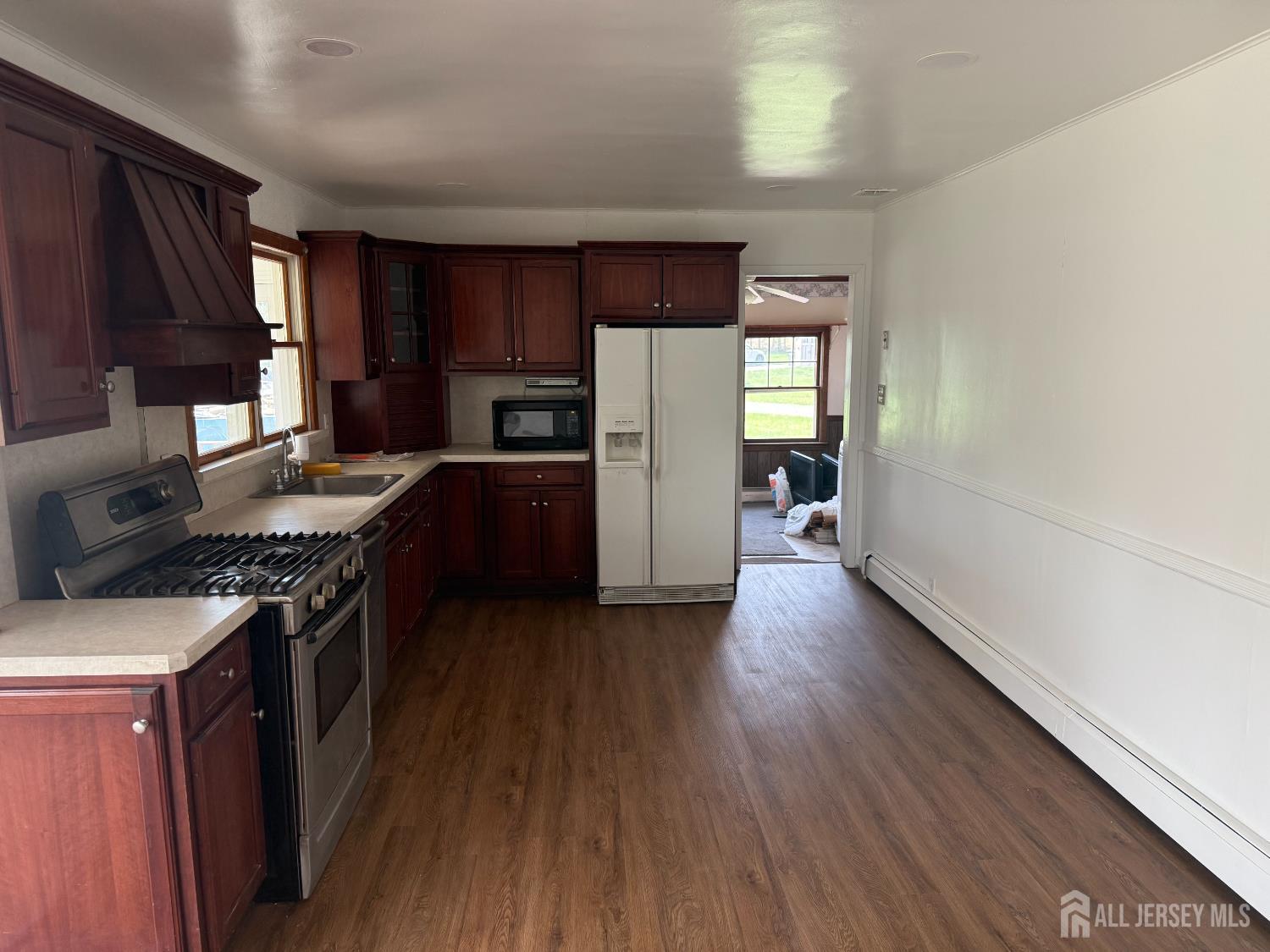 80 Gates Road Somerset, NJ 08873 - Photo 6 of 18