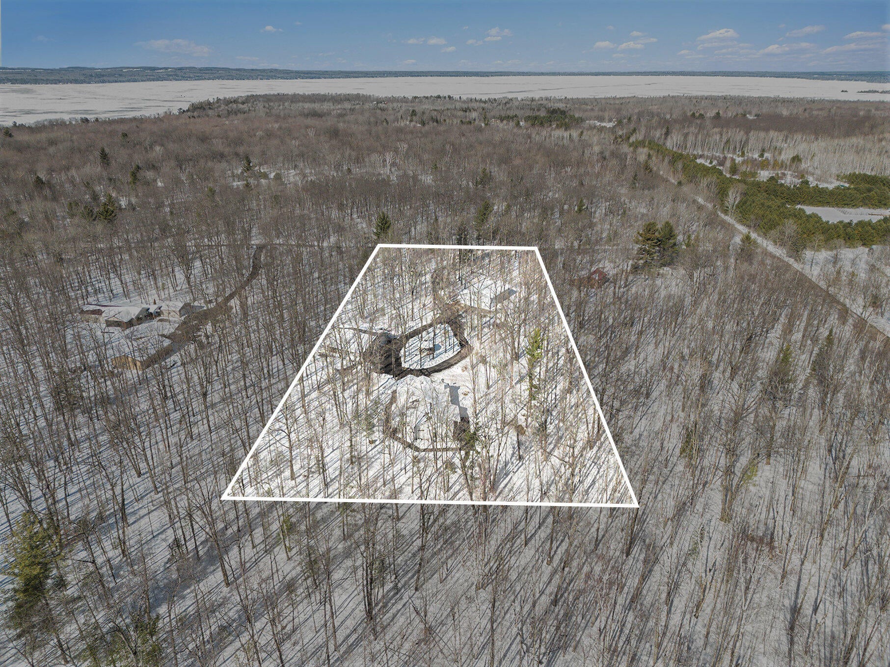 1095 Cook Road Indian River, MI 49749 - Photo 38 of 39 Gallery Image 38