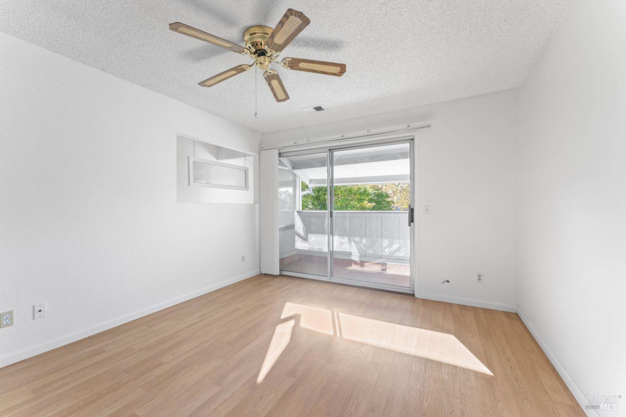 11 Creekwood Square Rohnert Park, CA 94928 - Photo 22 of 41