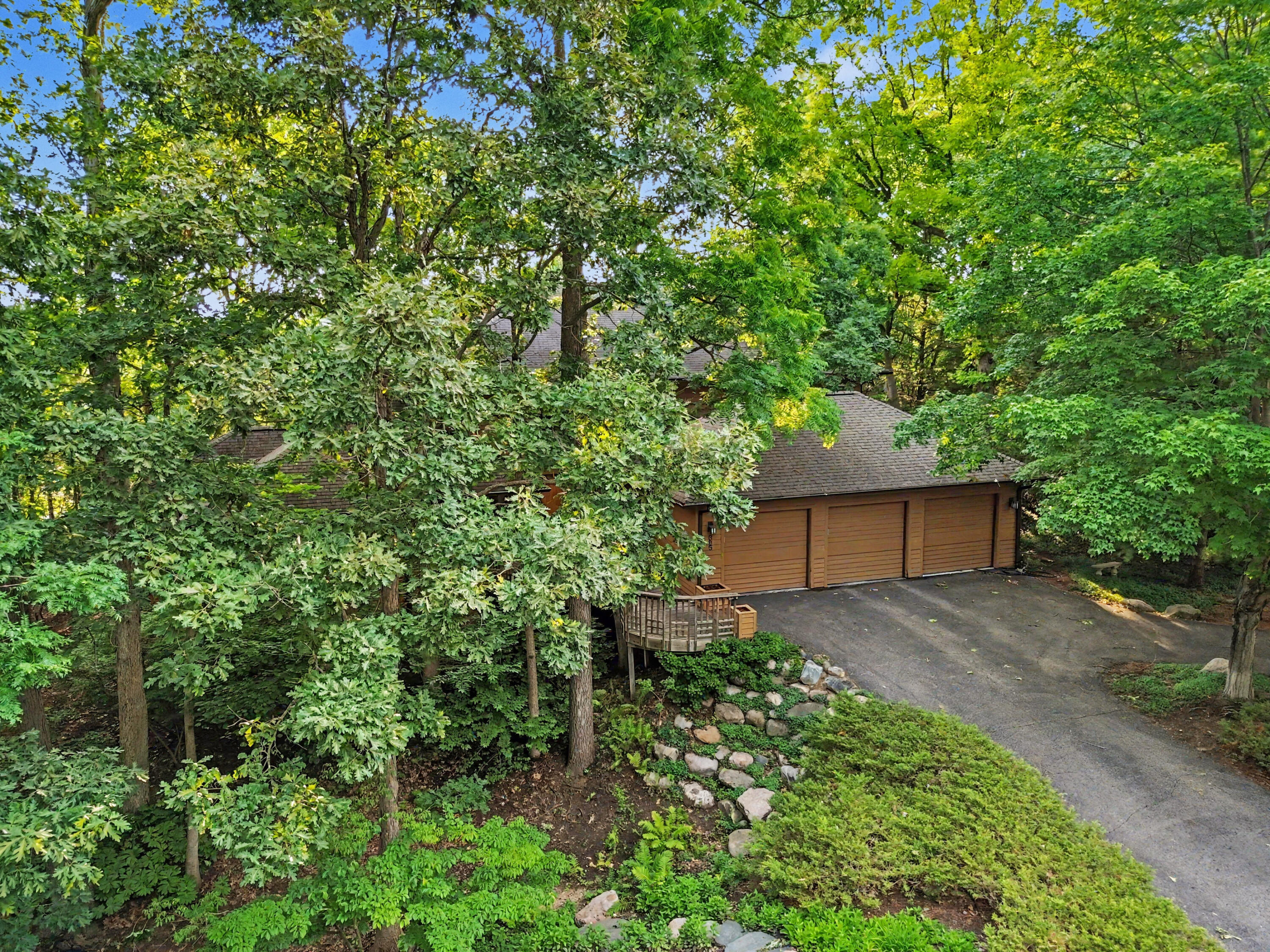 685 Green Road Ann Arbor, MI 48105 - Photo 81 of 83 DJI_0764