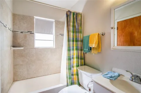 $165,000 | 404 Lacour Drive, Laplace, LA 70068