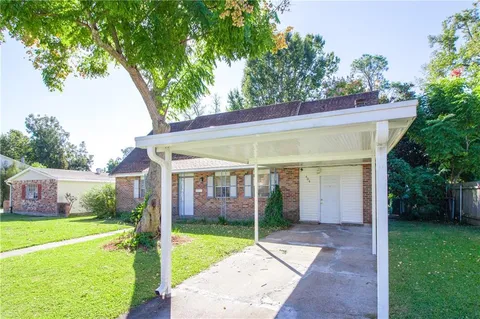 $165,000 | 404 Lacour Drive, Laplace, LA 70068