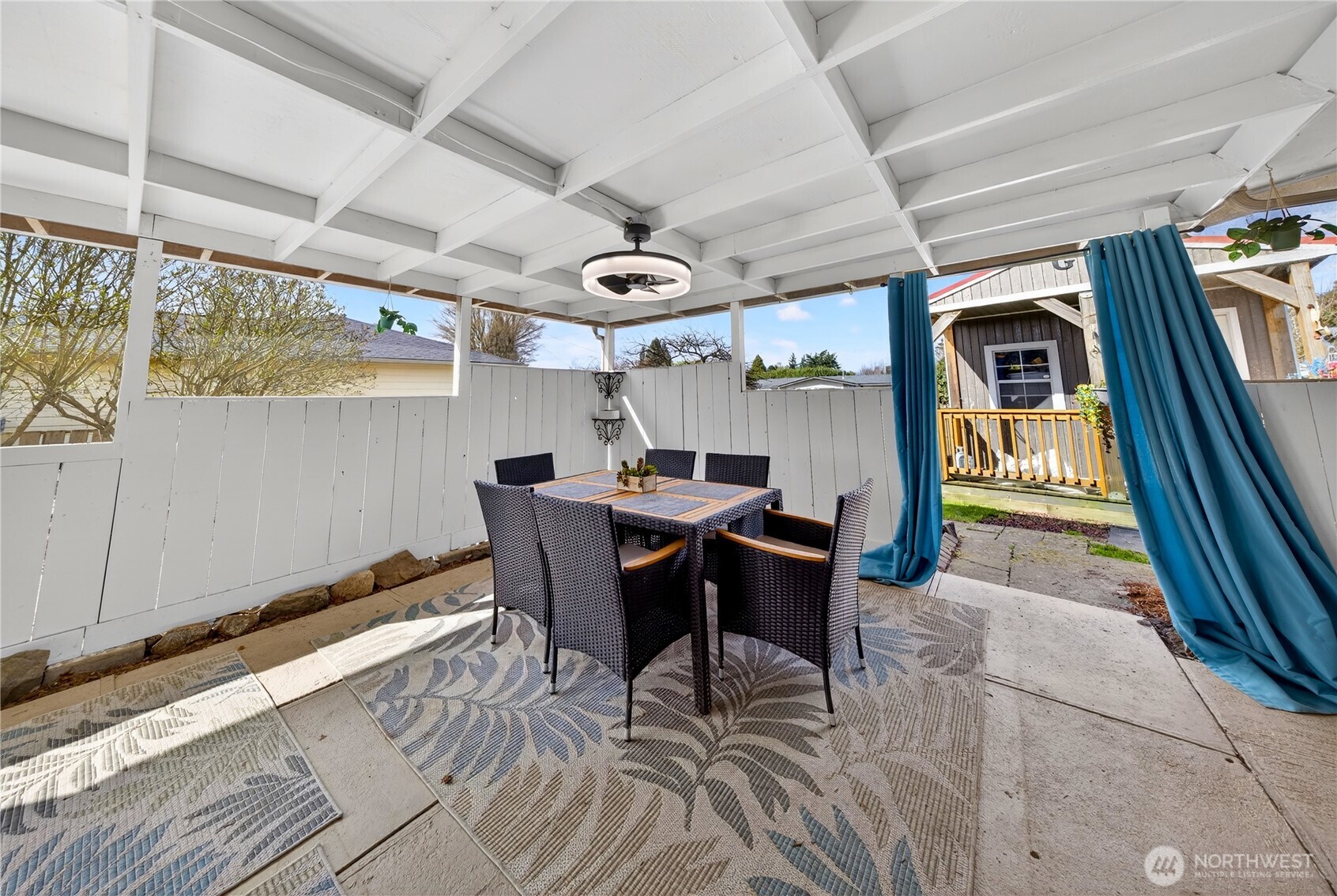14612 Avon Allen Road Mount Vernon, WA 98273 - Photo 33 of 39 Gallery Image 33