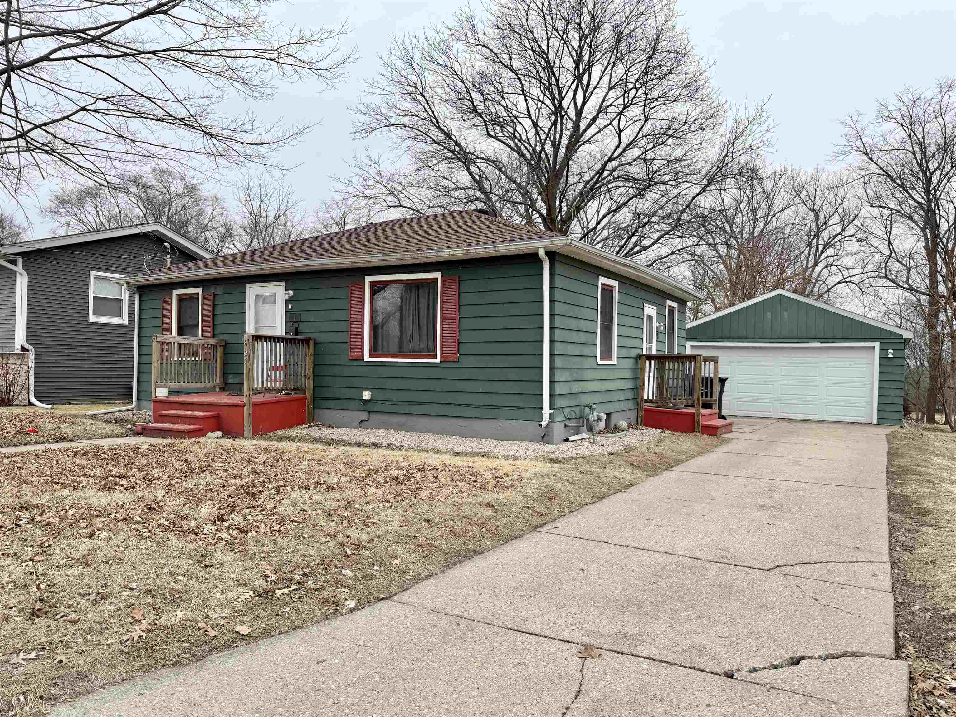 925 Brewster Avenue Beloit, WI 53511 - Photo 3 of 3