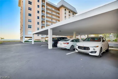 $1,100,000 | 1020 South Collier Boulevard, Unit 203, Marco Island, FL 34145