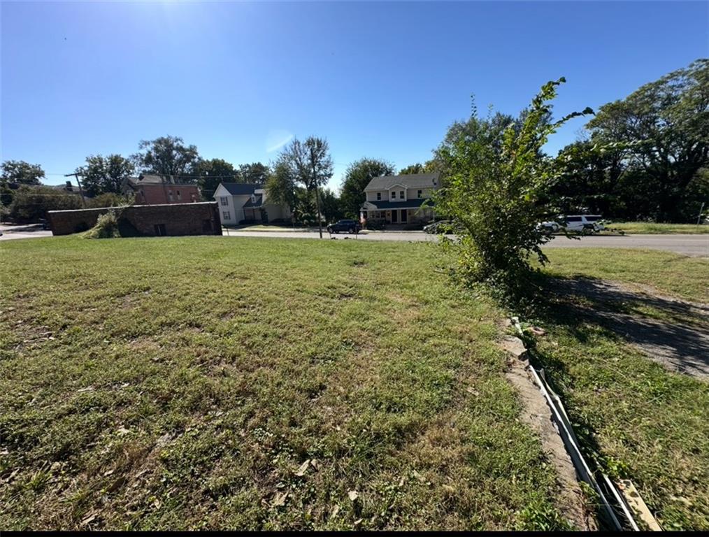 601 Hall Street St. Joseph, MO 64501 - Photo 13 of 18