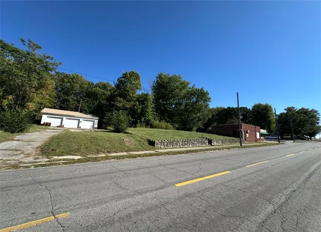 $132,500 | 601 Hall Street, St. Joseph, MO 64501