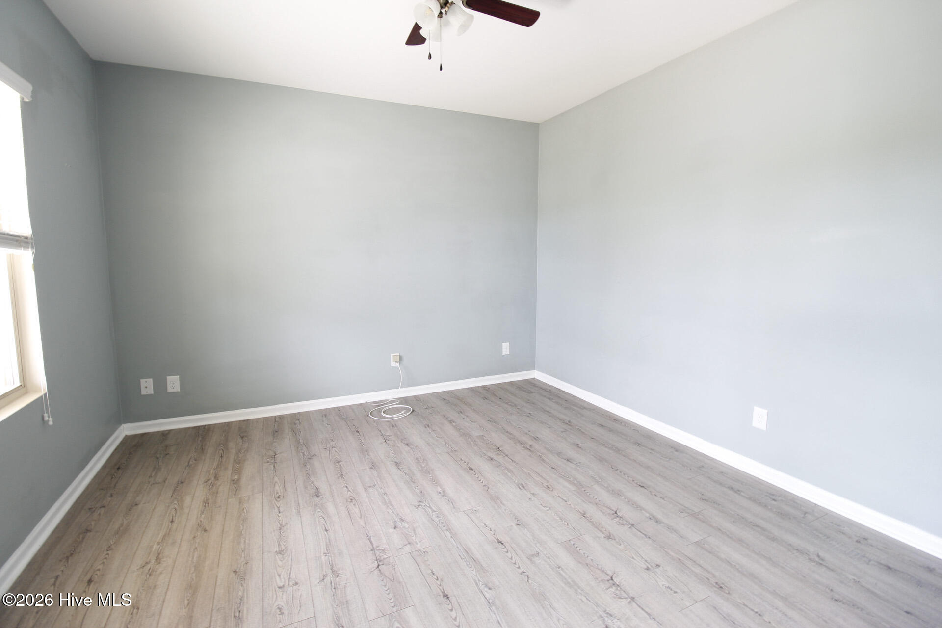 305 William Sharp Way Jacksonville, NC 28546 - Photo 4 of 30 Dining room 2