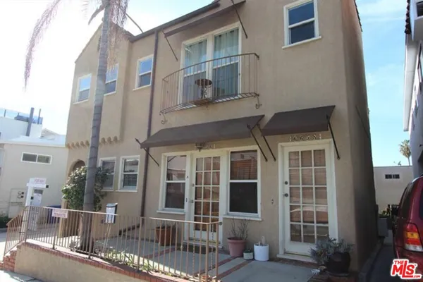 $1,875 | 6656 Vista Del Mar, Unit A, Playa del Rey, CA 90293