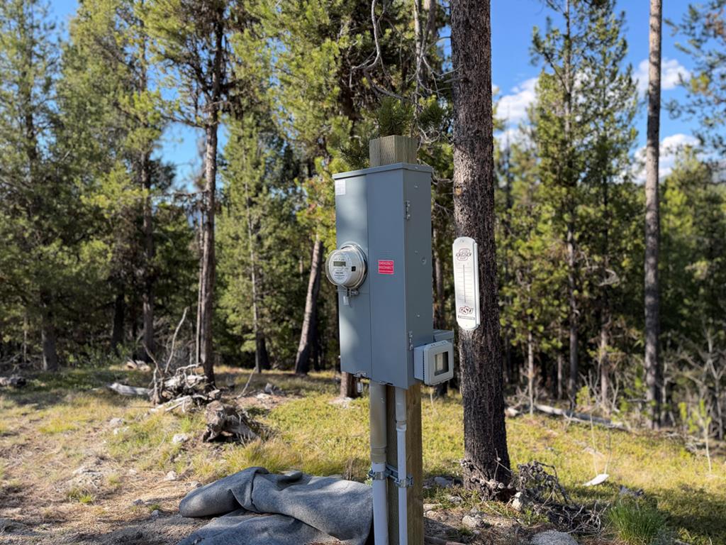 211 Pointes Road, Unit 26 Cascade, ID 83611 - Photo 17 of 22 Electrical RV Hookups