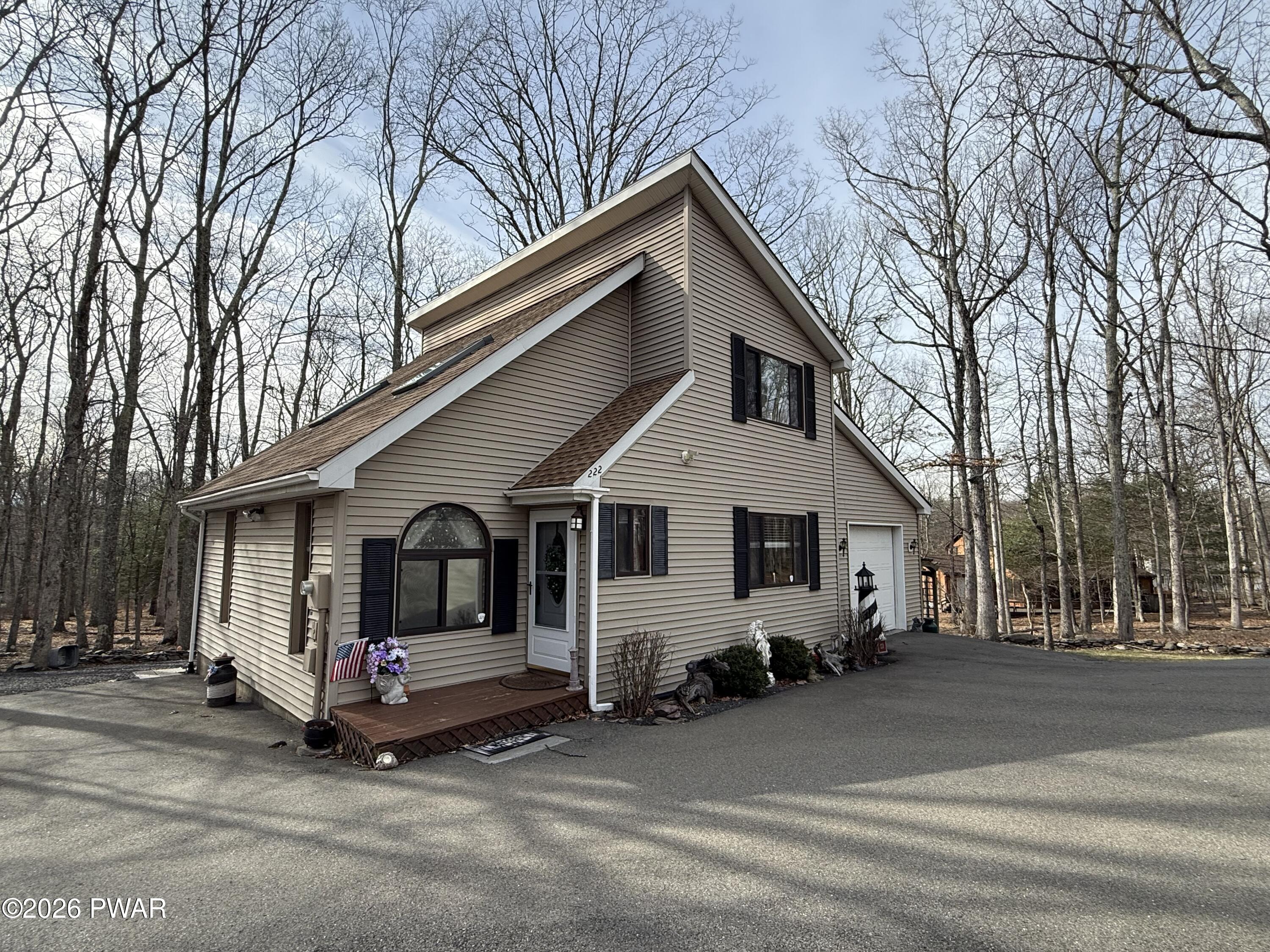 222 Bindale Road Tamiment, PA 18371 - Photo 1 of 33