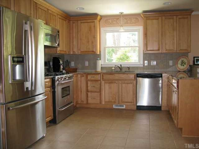 4221 Boxwood Road Raleigh, NC 27612 - Photo 6 of 12 Kitchen