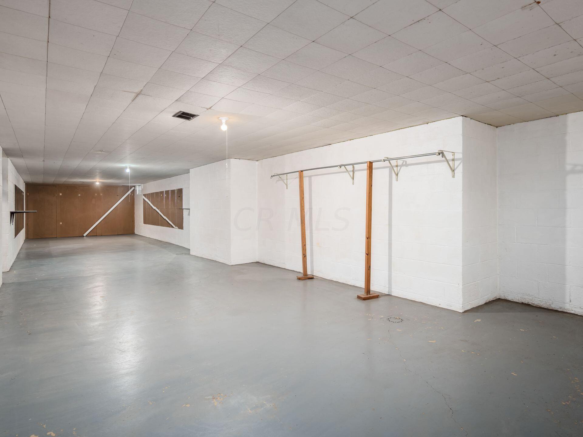 5474 Hoover Road Grove City, OH 43123 - Photo 31 of 48 Basement