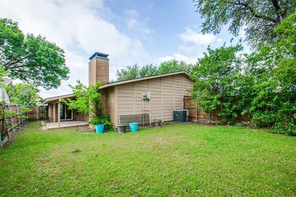 $2,500 | 3401 High Plateau Drive, Garland, TX 75044