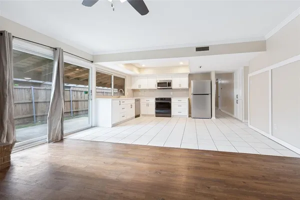 $2,500 | 3401 High Plateau Drive, Garland, TX 75044