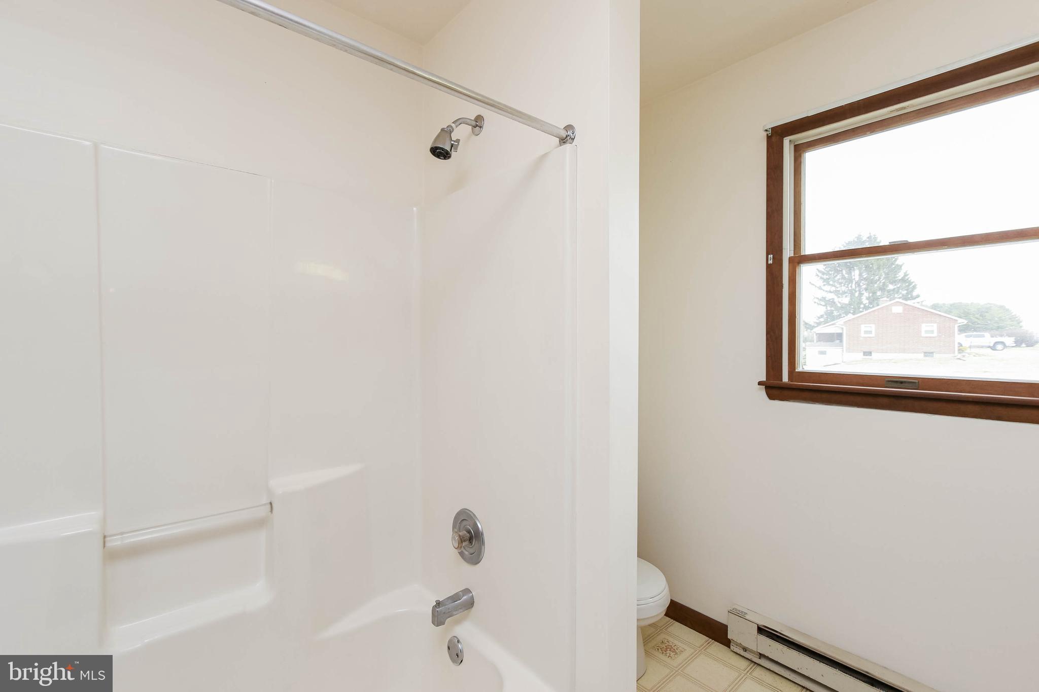 5004 Old Quarter Road Upperco, MD 21155 - Photo 43 of 61 The Full Bath also has a bath/shower combo.