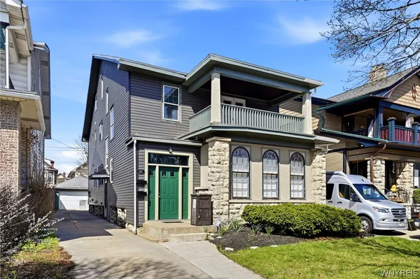 $515,900 | 121 Fordham Drive, Buffalo, NY 14216