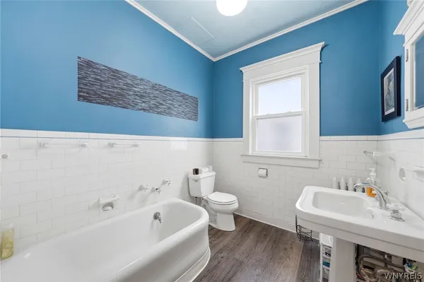 $515,900 | 121 Fordham Drive, Buffalo, NY 14216