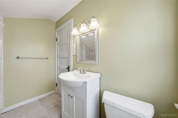 $515,900 | 121 Fordham Drive, Buffalo, NY 14216