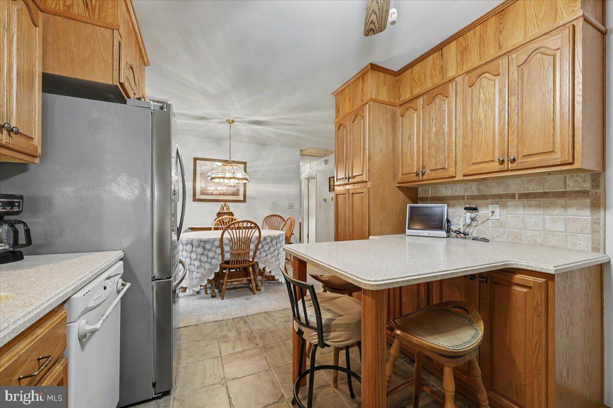 451 Saylors Mill Road Spring City, PA 19475 - Photo 17 of 36 Kitchen