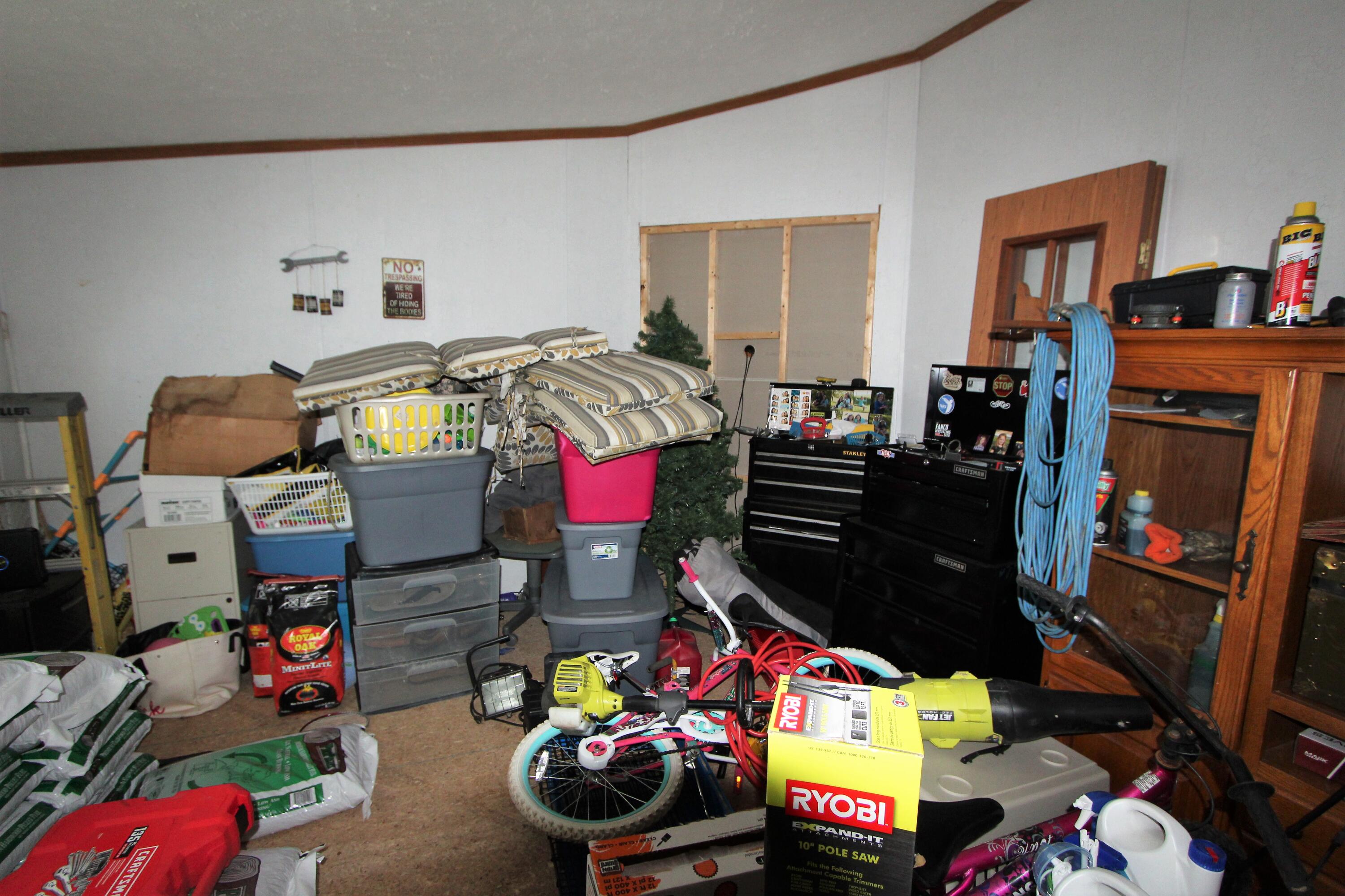 4472 Westbrook Road Ionia, MI 48846 - Photo 28 of 41 Master bdrm sitting room