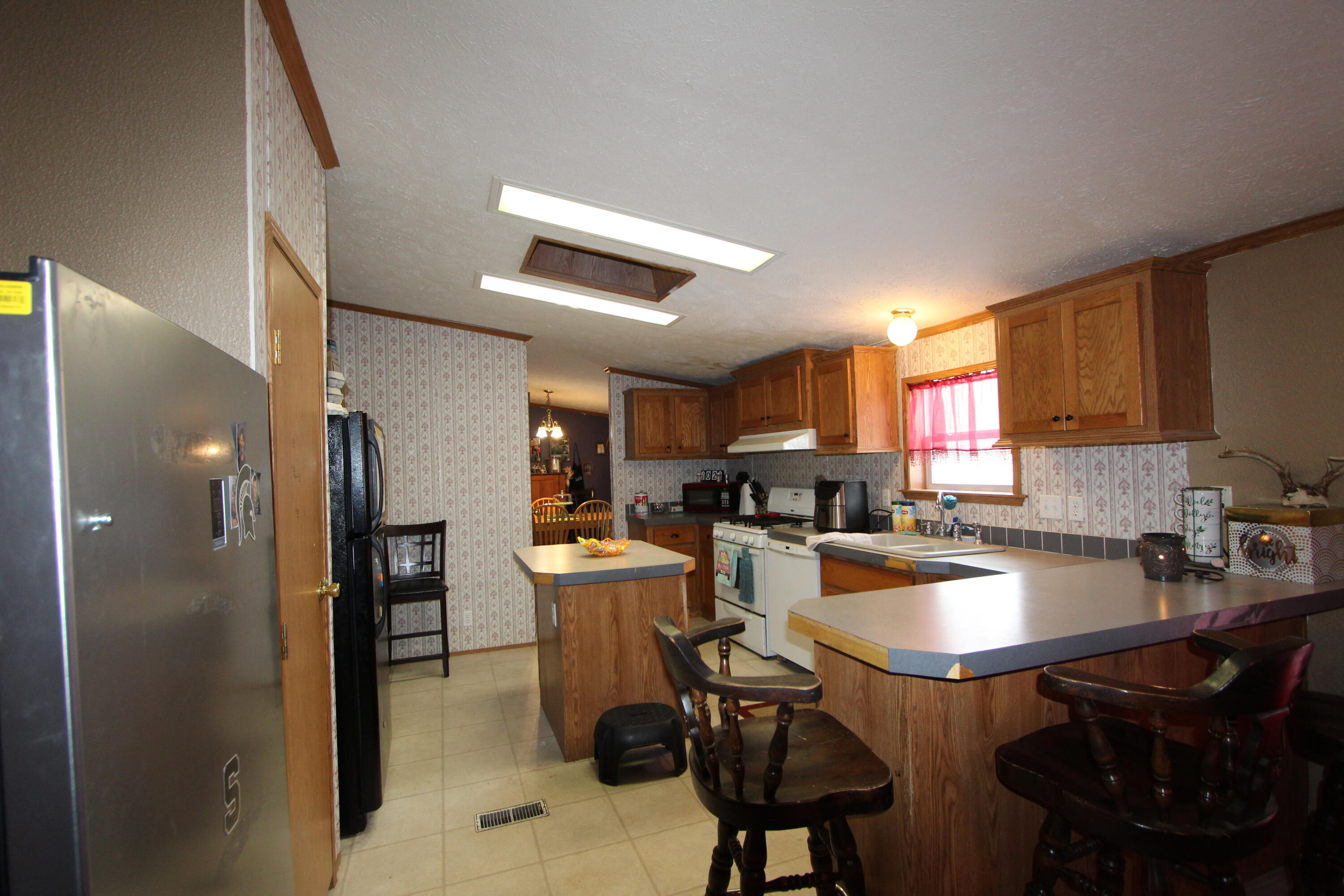 4472 Westbrook Road Ionia, MI 48846 - Photo 6 of 41 IMG_0447