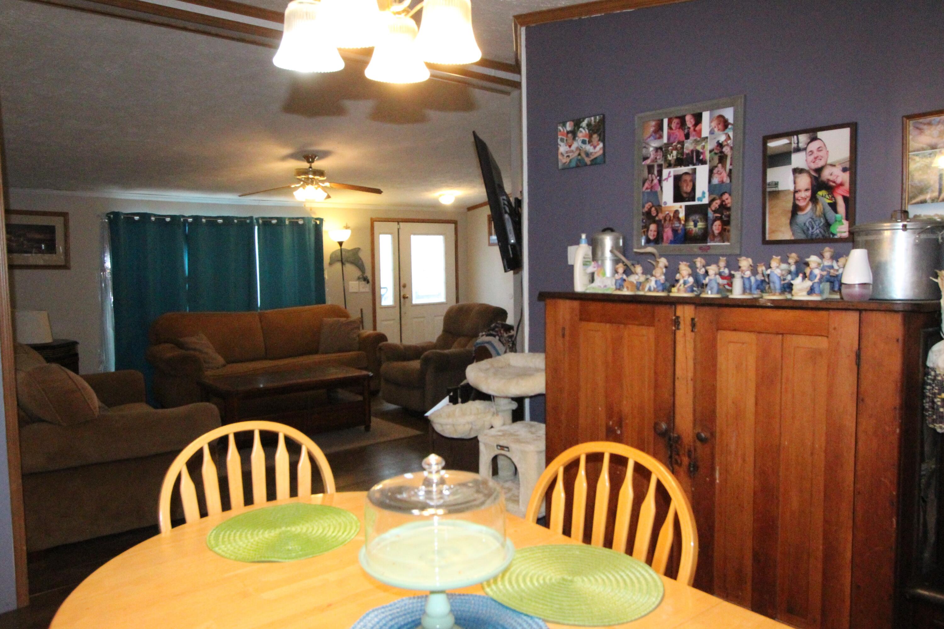 4472 Westbrook Road Ionia, MI 48846 - Photo 9 of 41 IMG_0460(2)