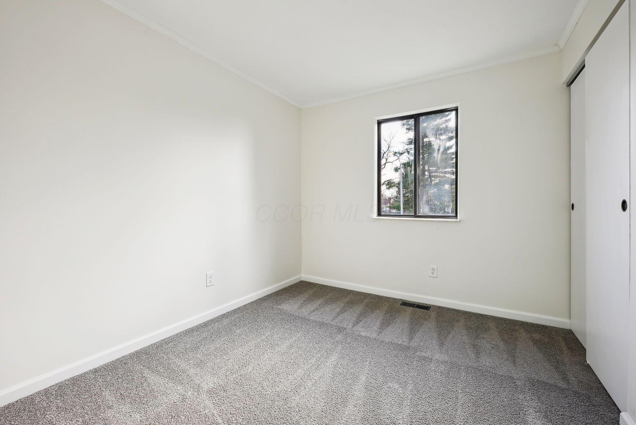 6482 Hurlingham Road Reynoldsburg, OH 43068 - Photo 21 of 40 22-web-or-mls-6482-hurlingham-rd