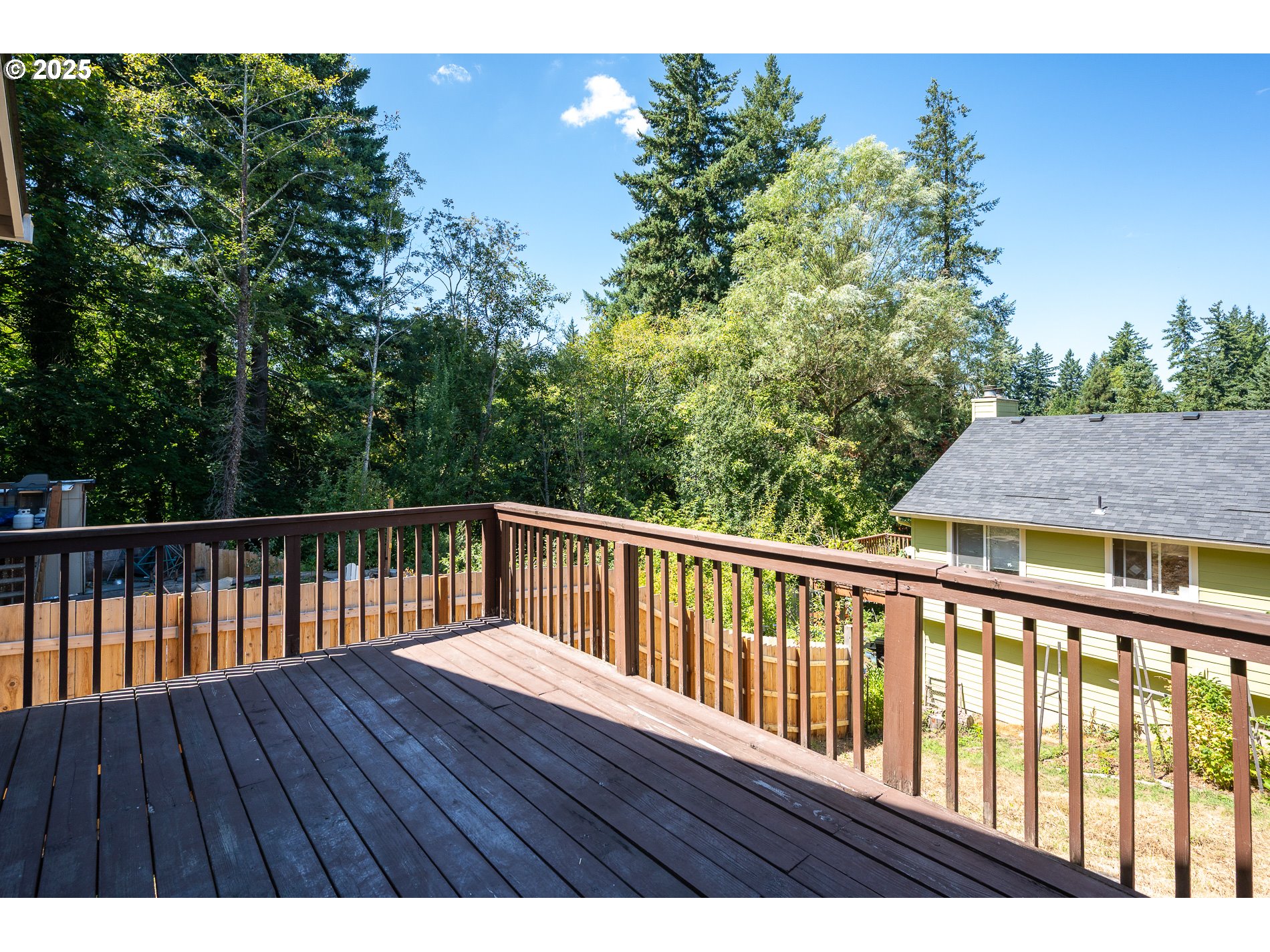 4135 Southwest Brugger Street Portland, OR 97219 - Photo 38 of 46